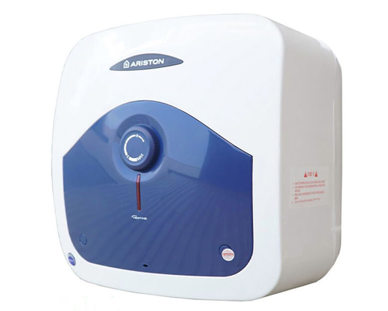 Ariston BLU 15R 2.5 FE được tích hợp hệ thống chống giật ELCB, có khả năng giám sát dòng điện liên tục và tự động ngắt nguồn khi phát hiện hiện tượng rò rỉ điện.