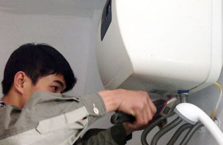 Bình nóng lạnh Rossi không nóng