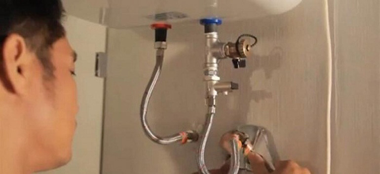Lắp đặt bình nóng lạnh Rossi đúng kỹ thuật