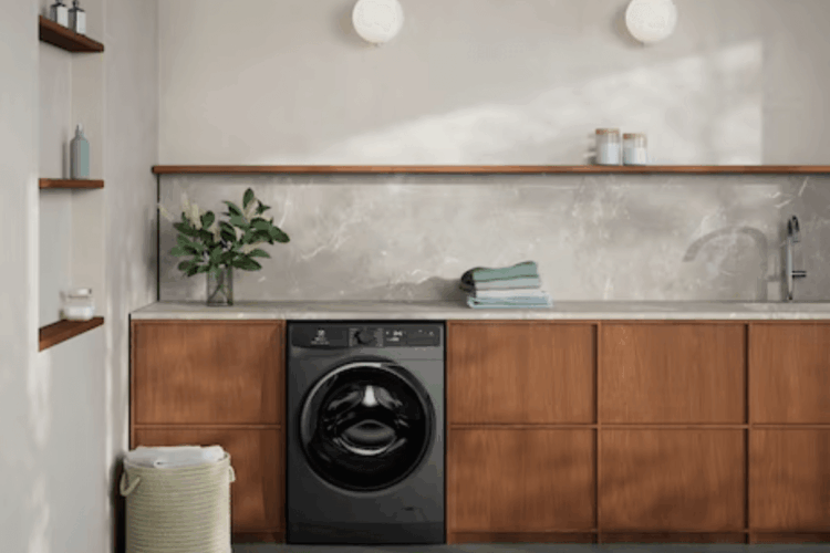 may giat electrolux