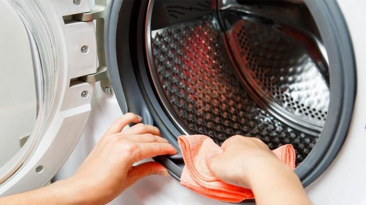 ve sinh long giat electrolux