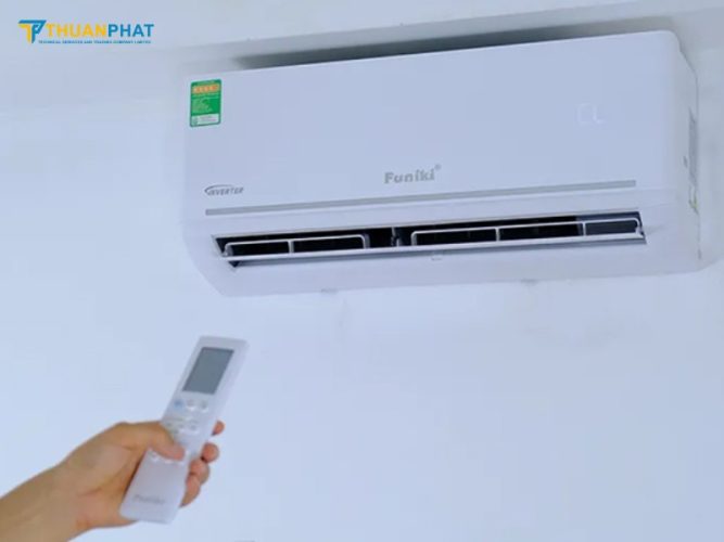 co nen mua dieu hoa funiki 12 Điều hòa Funiki là thương hiệu điện lạnh thuộc Tập đoàn Hòa Phát
