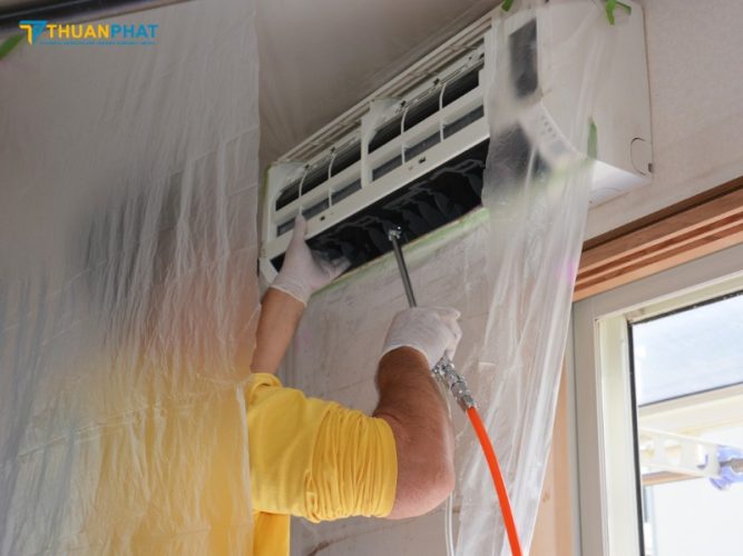 Vệ sinh dàn lạnh và dàn nóng