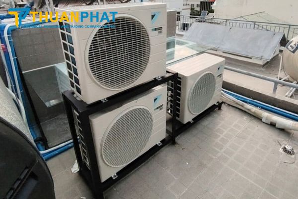 Ngoài diện tích phòng, nhiều yếu tố khác cũng ảnh hưởng đến tải lạnh của điều hòa.