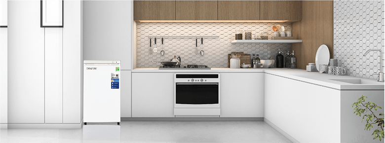 Hòa Phát HPF UAH6106 sở hữu thiết kế 1 cánh mở dạng đứng hiện đại, giúp tiết kiệm diện tích và dễ dàng bố trí trong nhiều không gian như phòng bếp