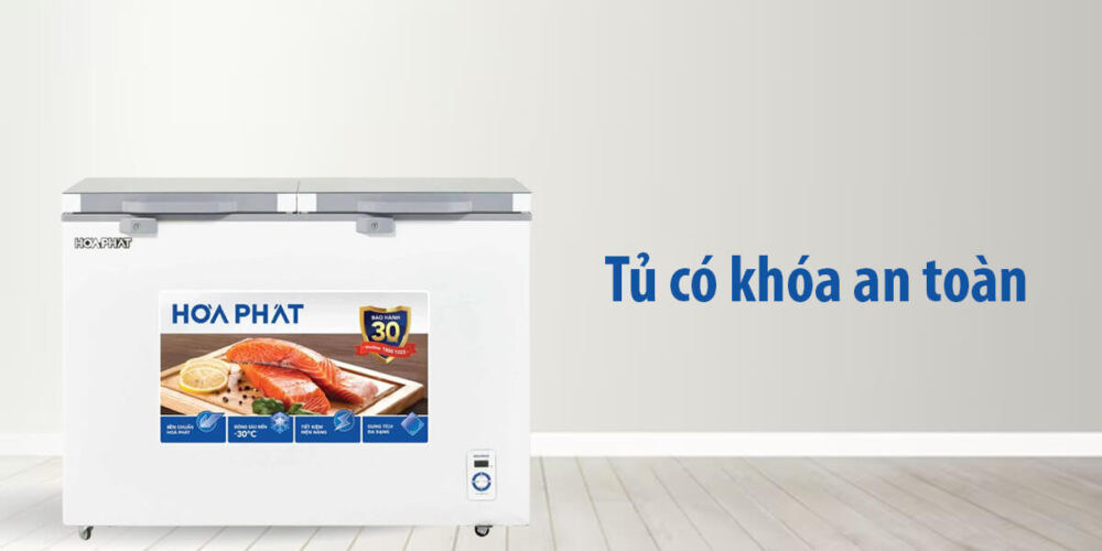 Một trong những điểm nổi bật không thể bỏ qua chính là trang bị khóa cửa an toàn.