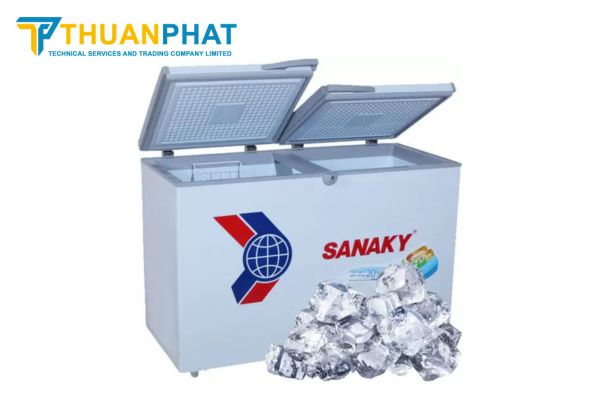 Tủ đông hoàn toàn có khả năng làm đá giống như ngăn đá của tủ lạnh